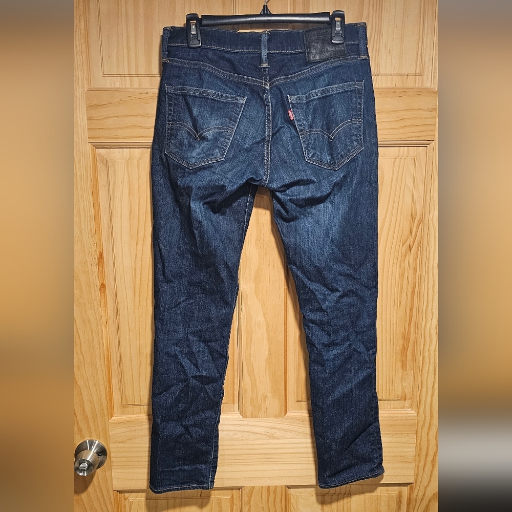 Levi jeans